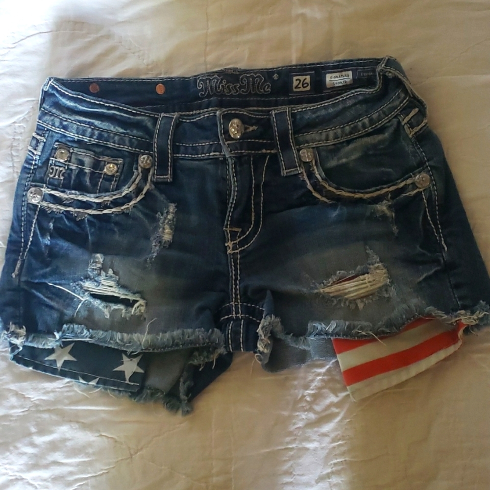 Miss Me shorts size 26, navy